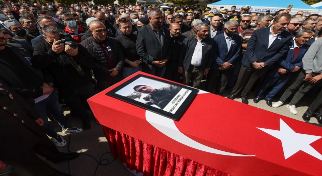 Hakkari’de şehit olan Asteğmen Kupşen İzmir’de son yolculuğuna uğurlandı