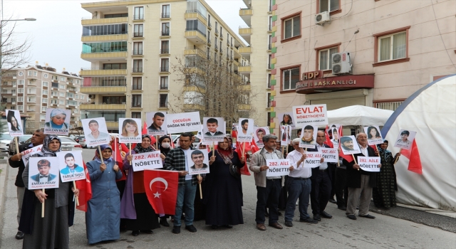 Diyarbakır annelerinin oturma eylemine bir aile daha katıldı