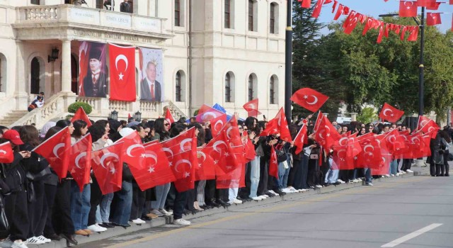 Cumhuriyetin temellerinin atıldığı Sivas’ta Cumhuriyetin 103. yılı coşkuyla kutlandı