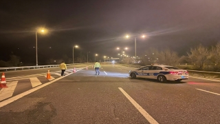 Bolu Dağı Tüneli’nin Düzce girişinde heyelan meydana geldi, yol trafiğe kapatıldı