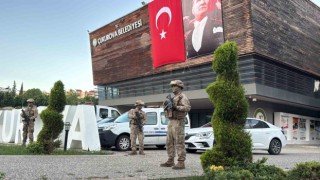 Çukurova Belediyesi’ne operasyon