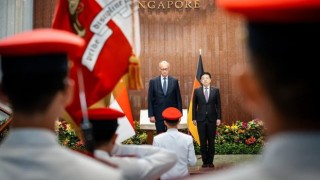 Merz’den ABD, Rusya ve Çin’e uyarı: ”Ukrayna hakkında kendi başınıza karar almayın”